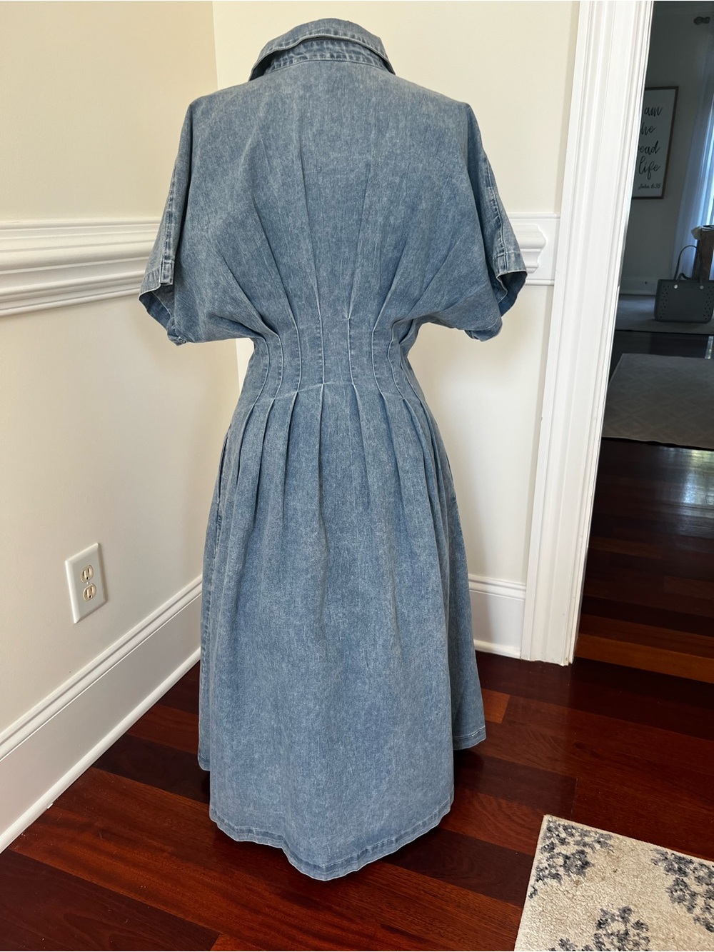 Button-Front Washed Denim Midi Dress in Faded Blue - Picture 5 of 7